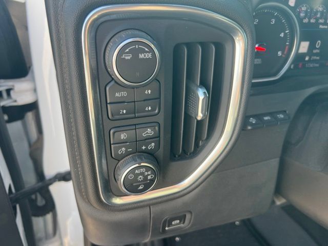 Used 2021 Chevrolet Silverado 3500 High Country w/ LPO, Hitch Package AWD/4WD image 18