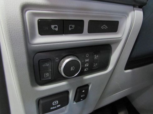Used 2023 Ford F150 Limited AWD/4WD image 22