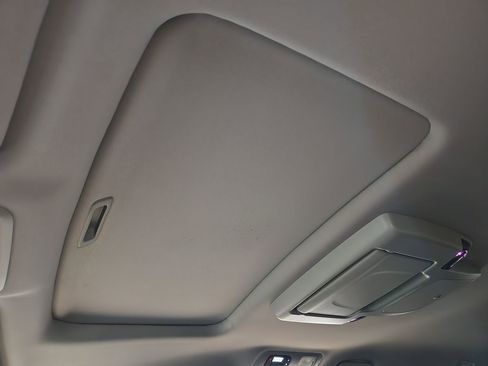 Used 2023 Honda Odyssey Touring image 47