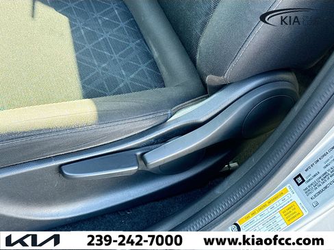 Used 2021 Chevrolet Spark LT image 23