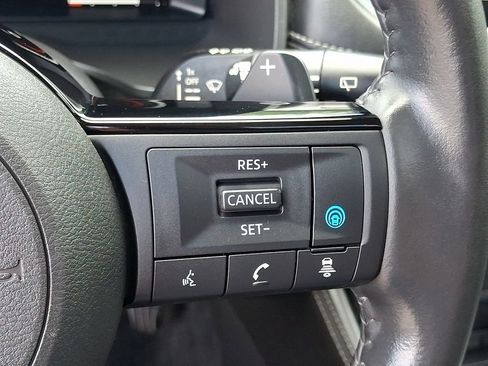 Used 2023 Nissan Rogue Platinum w/ Platinum Premium Package AWD/4WD image 24