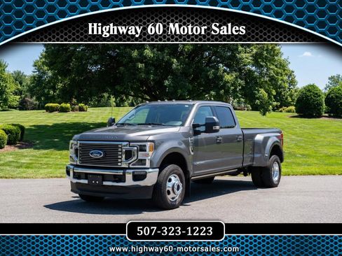 Used 2022 Ford F350 Lariat w/ Lariat Ultimate Package AWD/4WD image 1