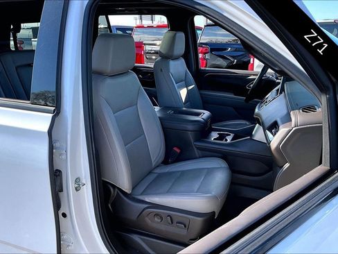 Used 2021 Chevrolet Tahoe Z71 w/ Z71 Signature Package image 29