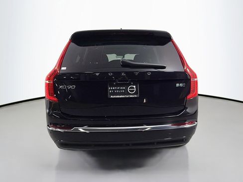 Used 2025 Volvo XC90 B5 Core AWD/4WD image 7