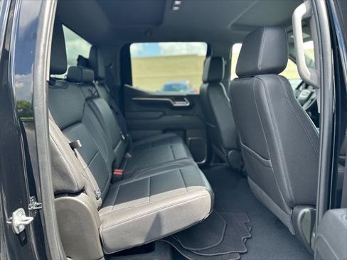 Used 2025 GMC Sierra 1500 SLT RWD image 21