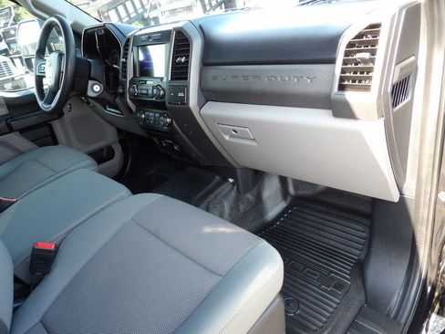 Used 2021 Ford F350 XL w/ Power Equipment Group image 40