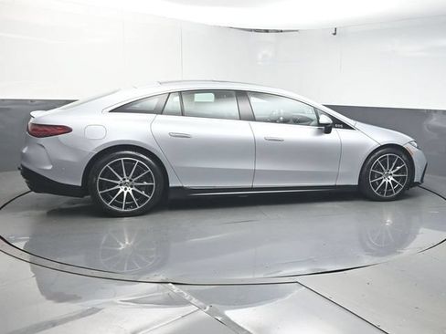 Certified 2022 Mercedes-Benz EQS 450+ Sedan image 8