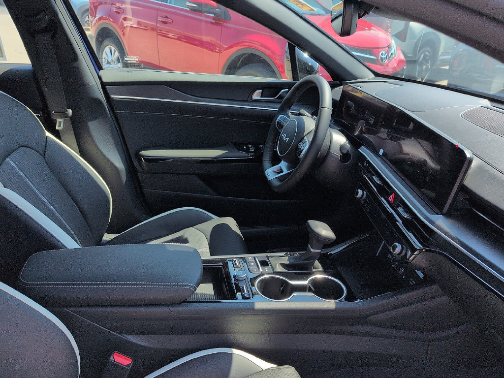 New 2026 Kia K5 GT-Line FWD image 7