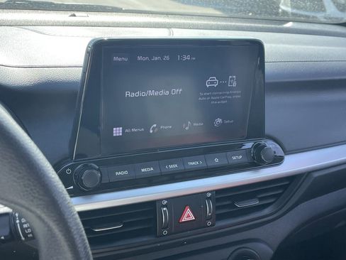 Used 2024 Kia Forte LXS image 5