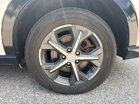 Used 2024 Honda HR-V EX-L image 8