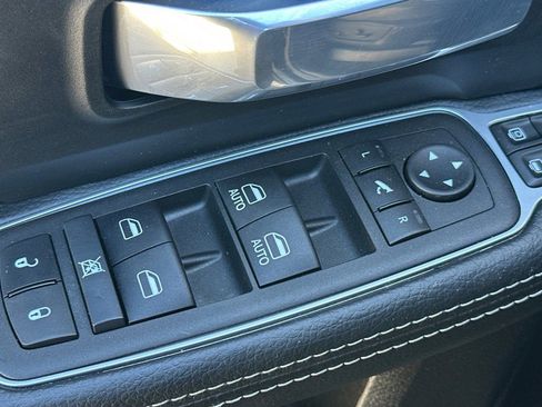 Used 2024 RAM 3500 Laramie w/ Sport Appearance Package image 13