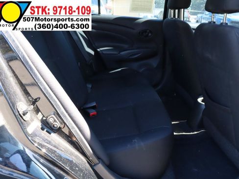 Used 2012 Nissan Versa SV w/ Convenience Pkg FWD image 17