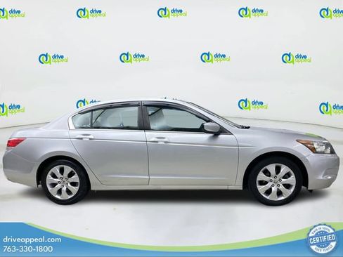 Used 2009 Honda Accord EX-L image 4