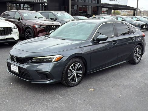 Used 2023 Honda Civic LX image 4