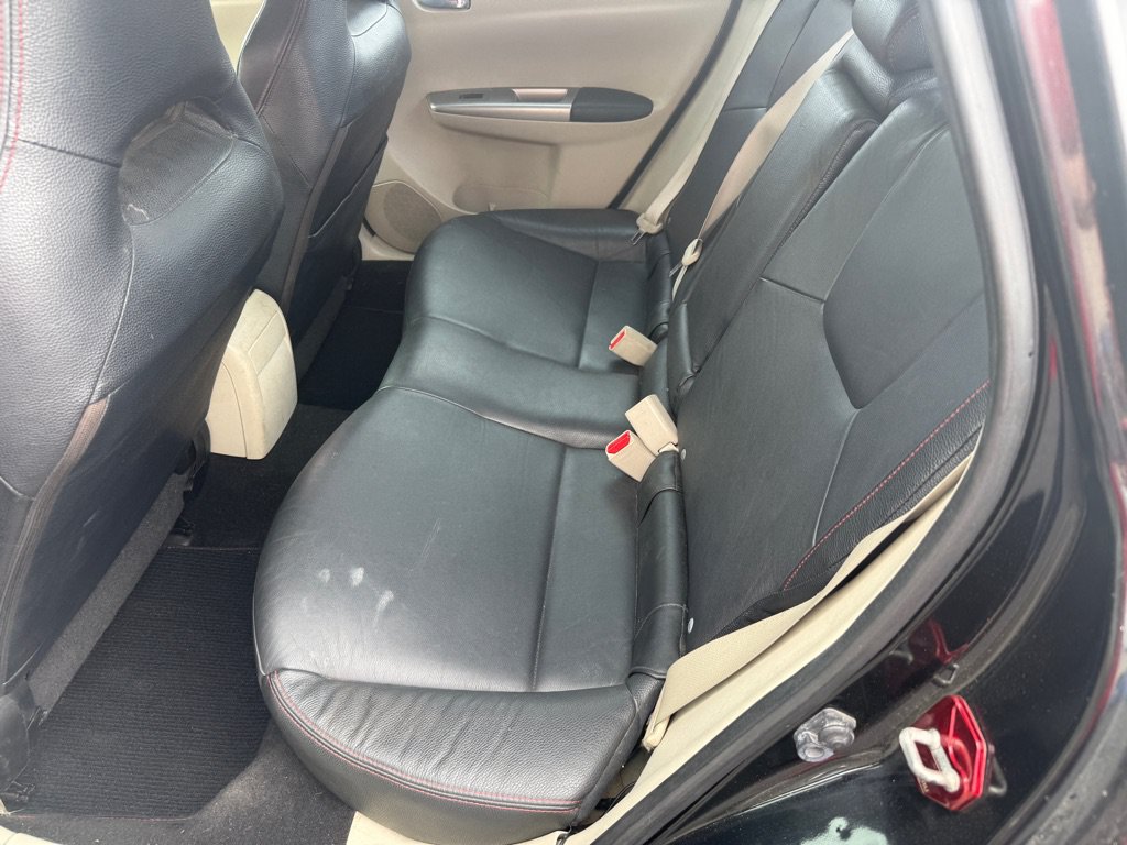 Used 2010 Subaru Impreza 2.5i Premium AWD/4WD image 10