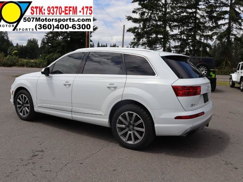 Used 2017 Audi Q7 3.0T Premium Plus w/ Premium Plus Package AWD/4WD image 5