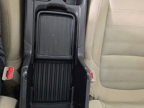 Used 2021 Honda CR-V LX image 23