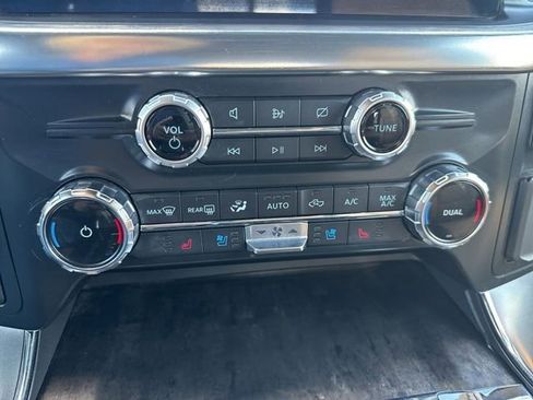 Used 2022 Ford F150 Lariat image 24