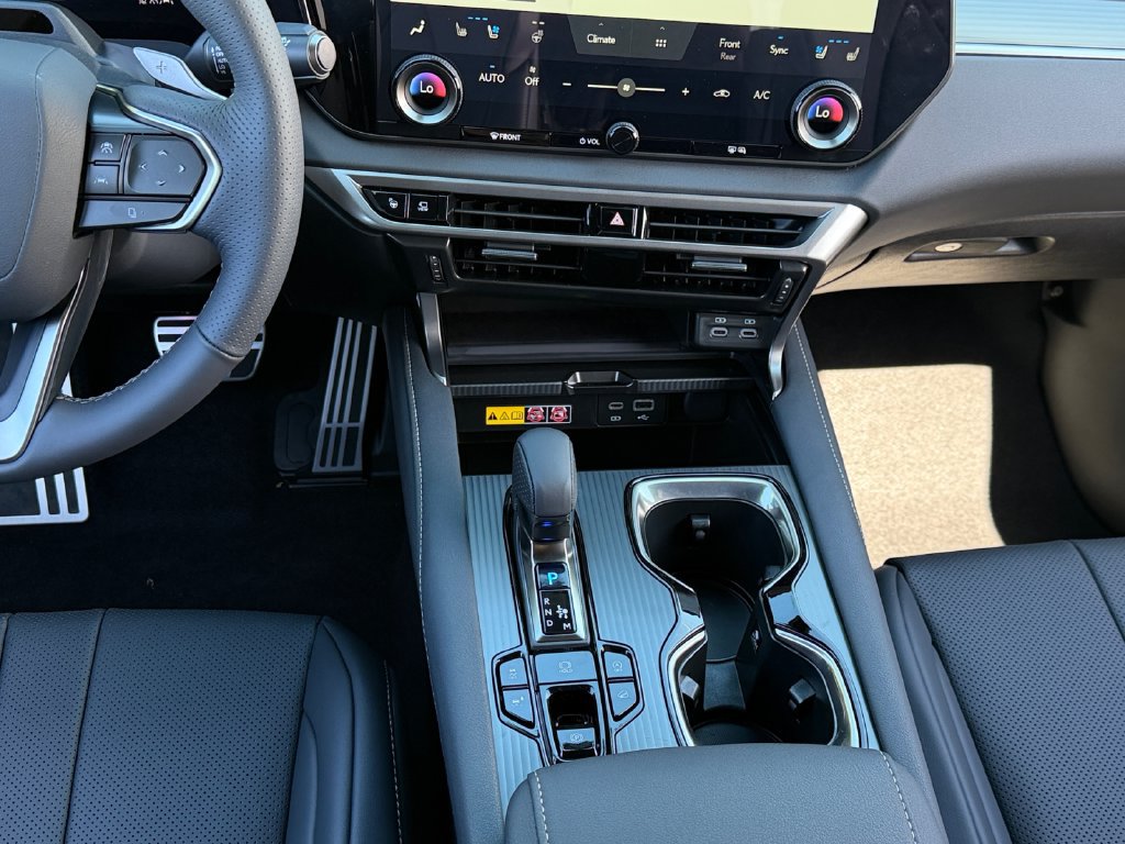 New 2026 Lexus RX 350 F Sport AWD/4WD image 10