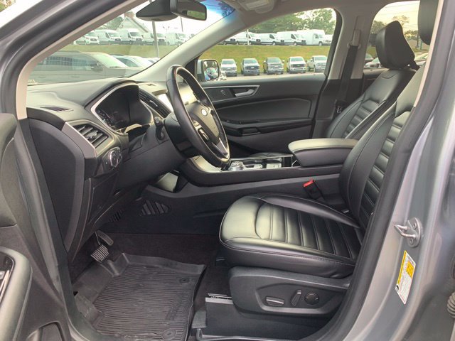 Used 2020 Ford Edge SEL w/ Convenience Package FWD image 23