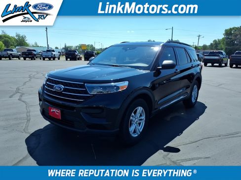 Used 2022 Ford Explorer XLT AWD/4WD image 1