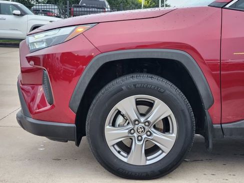 Used 2023 Toyota RAV4 XLE w/ Convenience Package FWD image 6