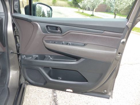 Used 2019 Honda Odyssey EX-L image 40