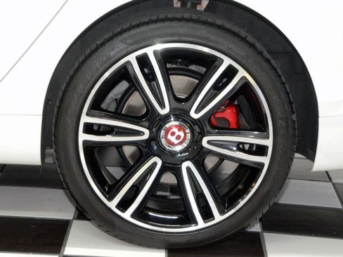 Used 2017 Bentley Flying Spur S V8 image 13