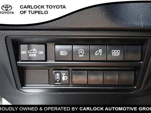 Used 2023 Toyota Tundra SR5 AWD/4WD image 15
