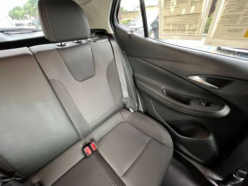 Used 2025 Buick Encore GX Preferred image 37