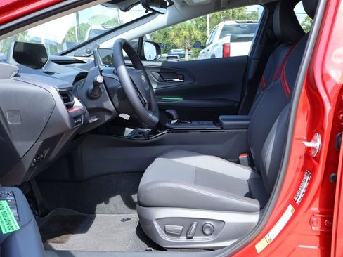 New 2025 Toyota Prius Plug-In Hybrid w/ Limited Premium Package image 6