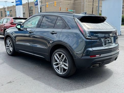 Used 2020 Cadillac XT4 Sport AWD/4WD image 32