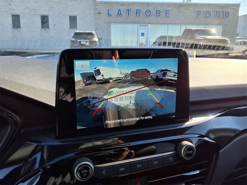 New 2026 Ford Escape ST-Line w/ Cold Weather Package image 8