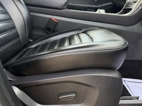 Used 2024 Ford Edge SEL image 36