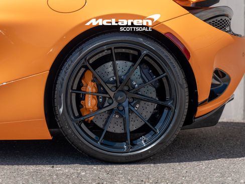 New 2026 McLaren 750S image 28