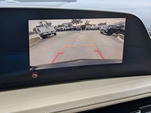 Certified 2024 Cadillac XT4 Premium Luxury image 11