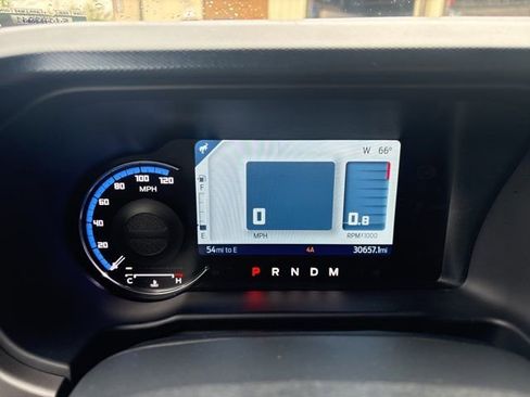 Used 2023 Ford Bronco Outer Banks image 19