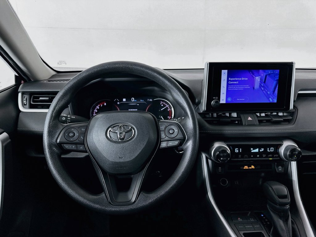 Certified 2025 Toyota RAV4 XLE FWD image 22
