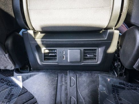 Used 2025 Chevrolet Silverado 3500 LT AWD/4WD image 32