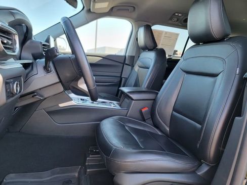 Certified 2023 Ford Explorer XLT w/ Equipment Group 202A AWD/4WD image 20