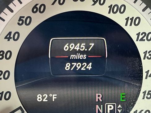 Certified 2016 Mercedes-Benz E 350 4MATIC Sedan image 8