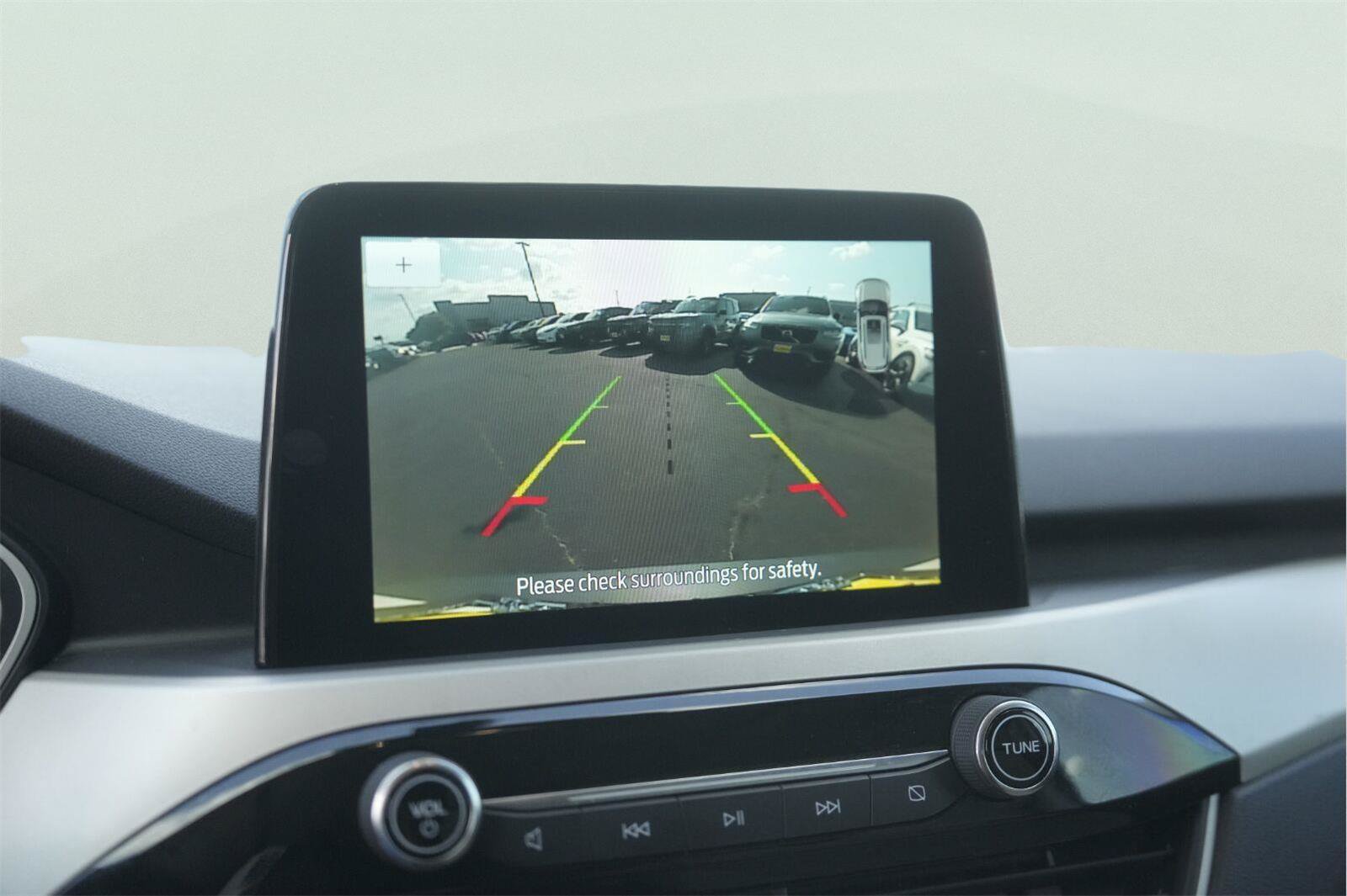 Used 2022 Ford Escape SEL w/ Technology Package FWD image 27