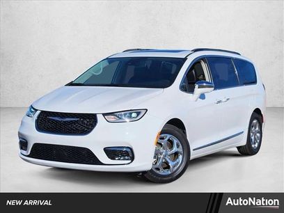 Used 2022 Chrysler Pacifica Limited