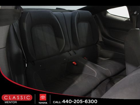 Used 2019 Ford Mustang Coupe w/ Equipment Group 101A RWD image 16