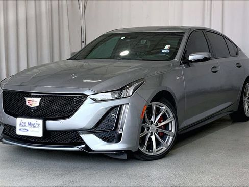 Used 2023 Cadillac CT5 V w/ Premium Package RWD image 2