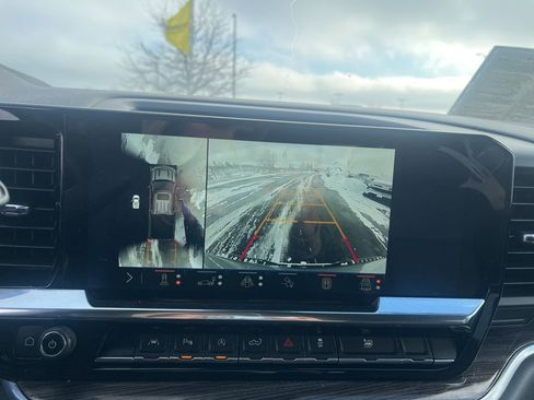 New 2025 Chevrolet Silverado 1500 LT w/ Safety Package image 18