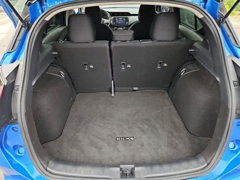 Used 2022 Nissan Kicks SV image 31