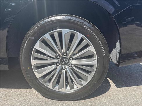New 2027 INFINITI QX80 Luxe w/ Cargo Package AWD/4WD image 31