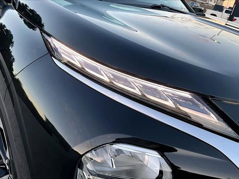 Used 2023 Mitsubishi Outlander SE image 26