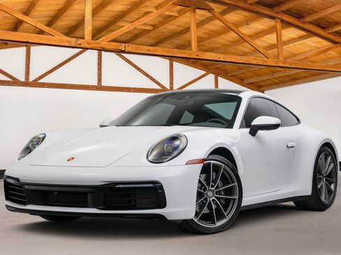 Used 2022 Porsche 911 Carrera image 1